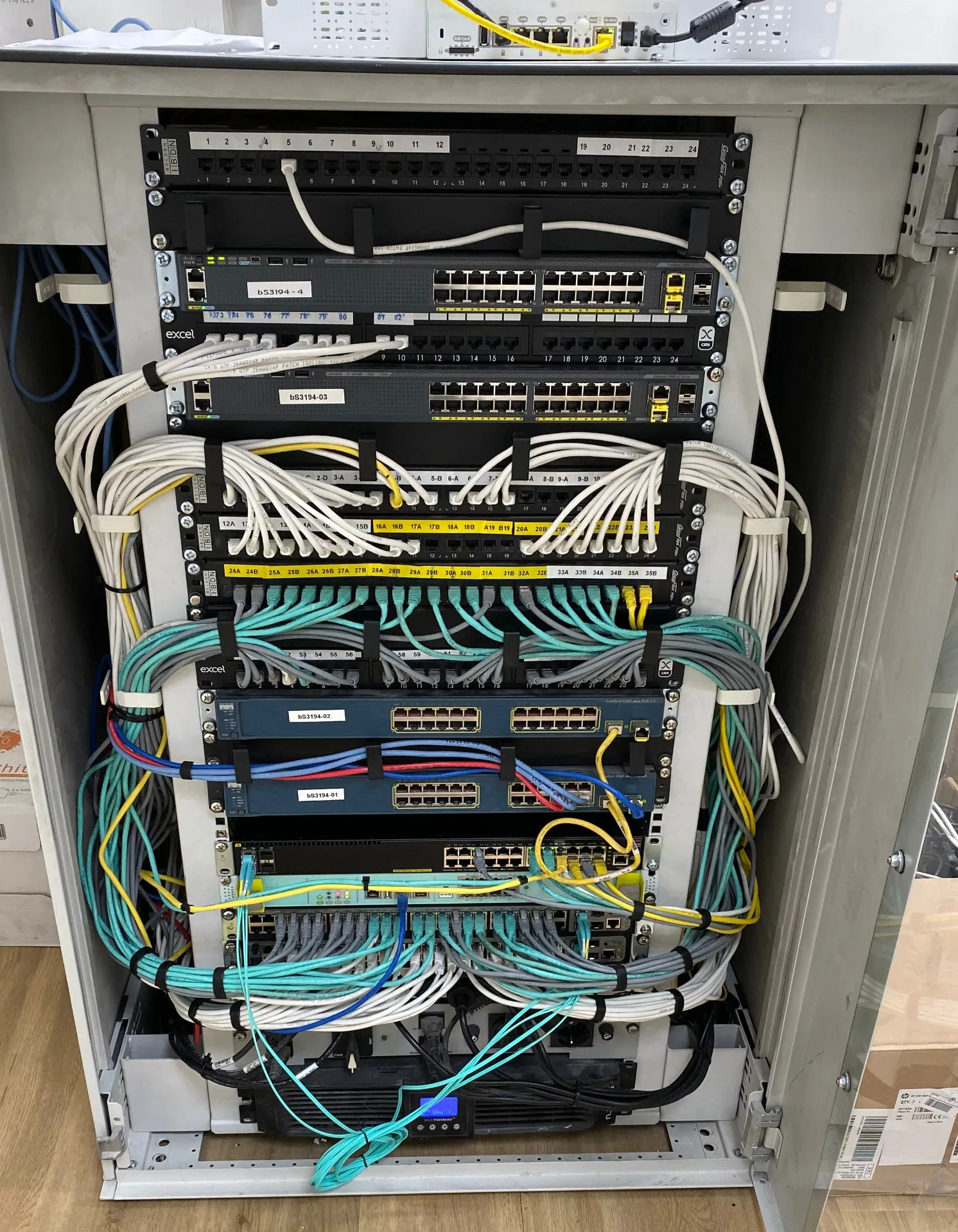 Rack de comunicaciones